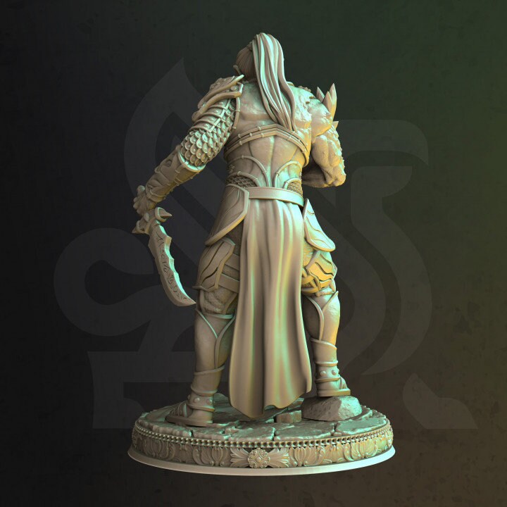 Ash of Golita, Champion of the Talon