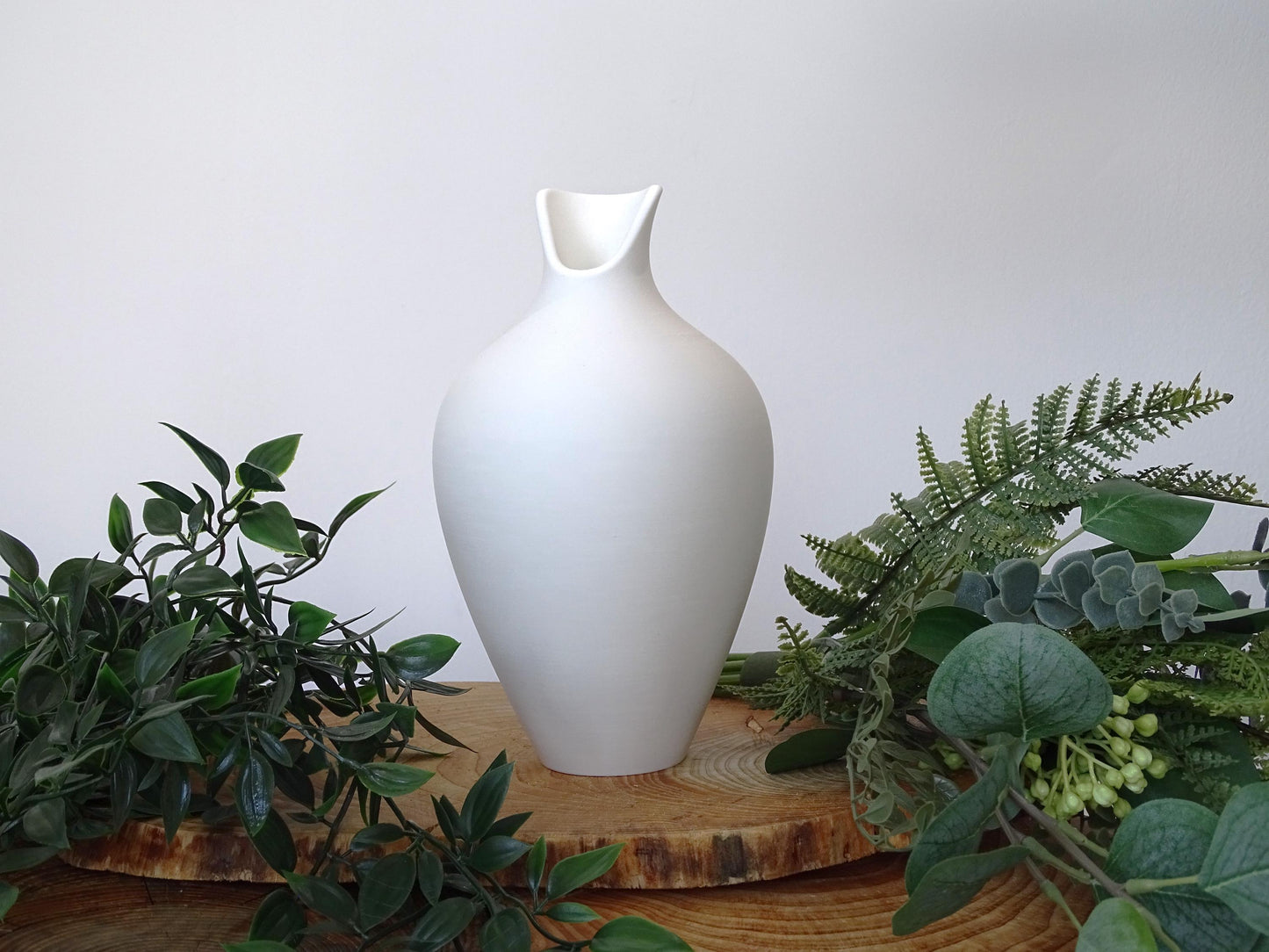 Simple Vase, the Florence | Vegan and Eco friendly vase