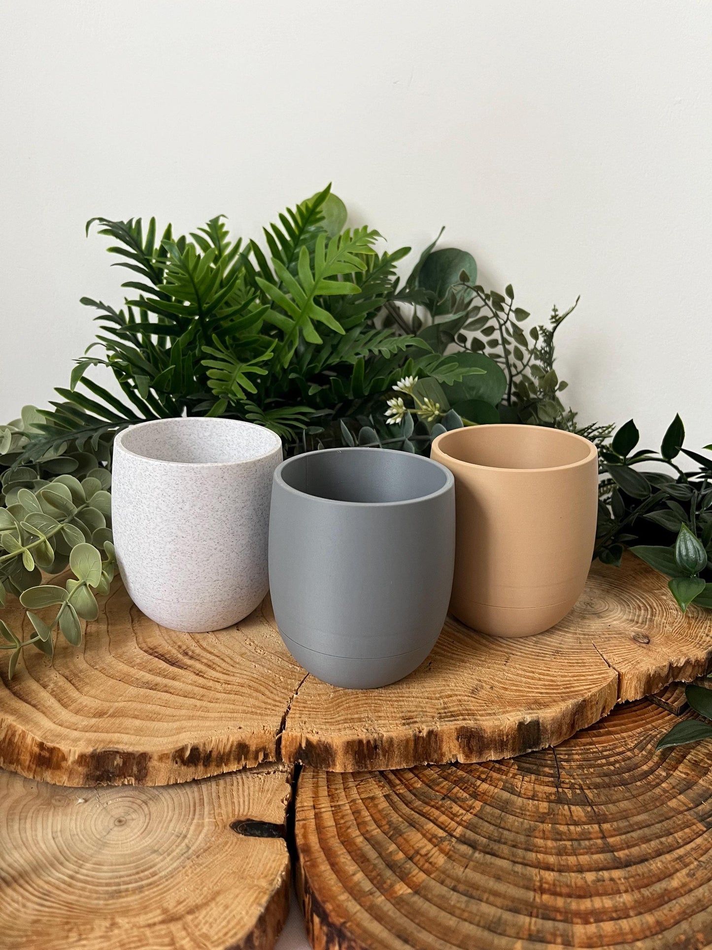 Simple Cup Planter with Hidden Drip Tray | Eco friendly Planter | 12 Colours | Renter Friendly