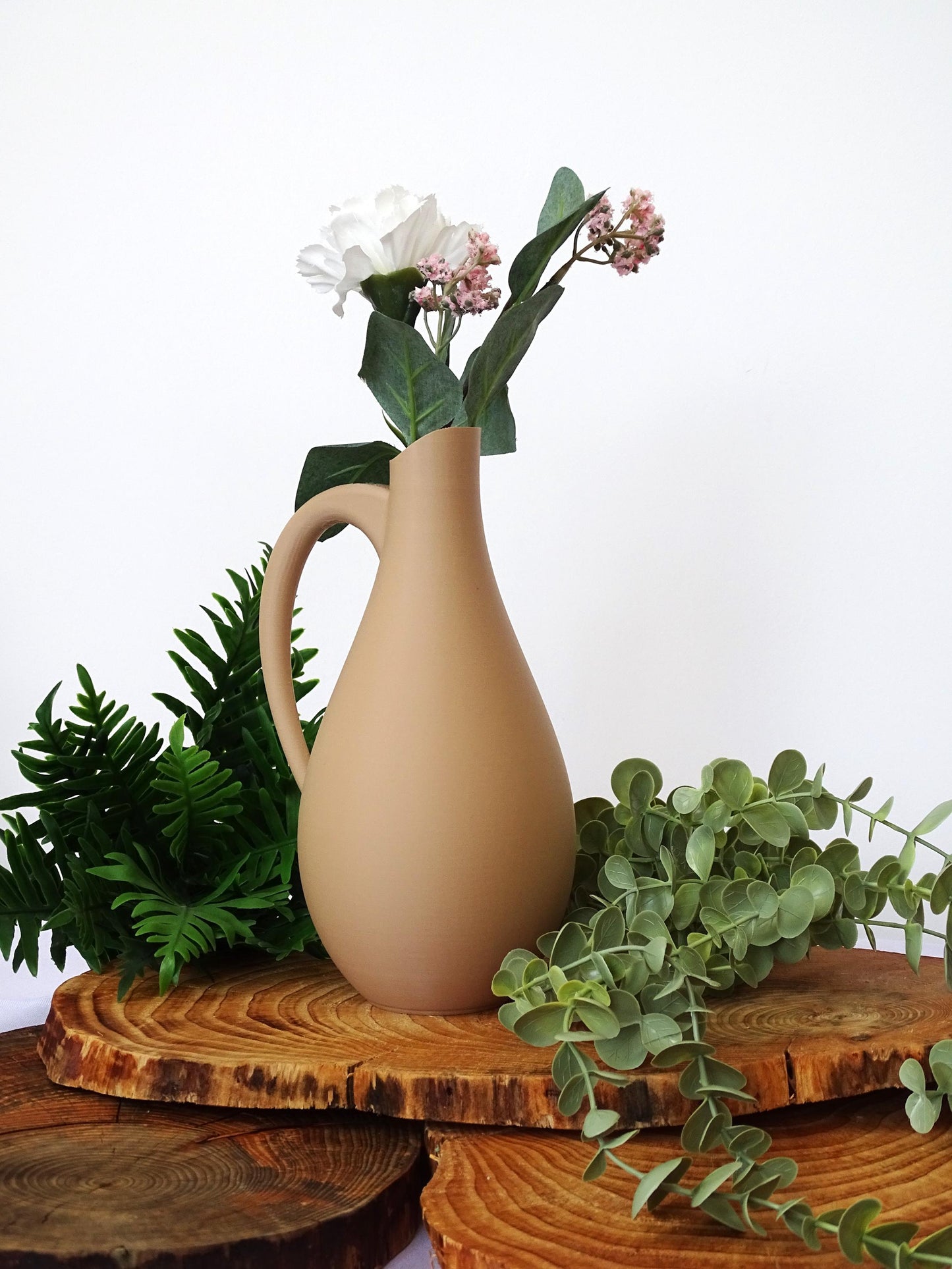 The Viviane Pitcher | Vegan and Eco friendly vase