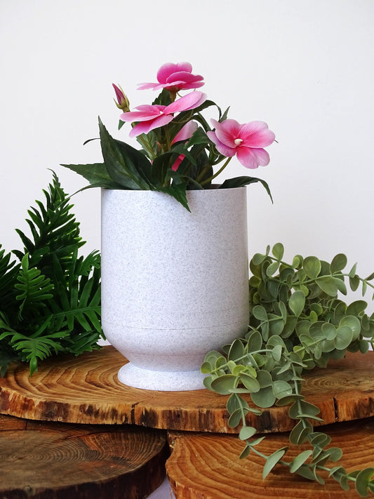 Simple Vase with Removable Drip Tray | Vegan and Eco friendly planter