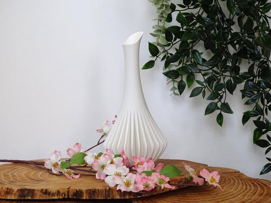 Elegant Ribbed Vase, MCM Vase | Vegan and Eco friendly vase