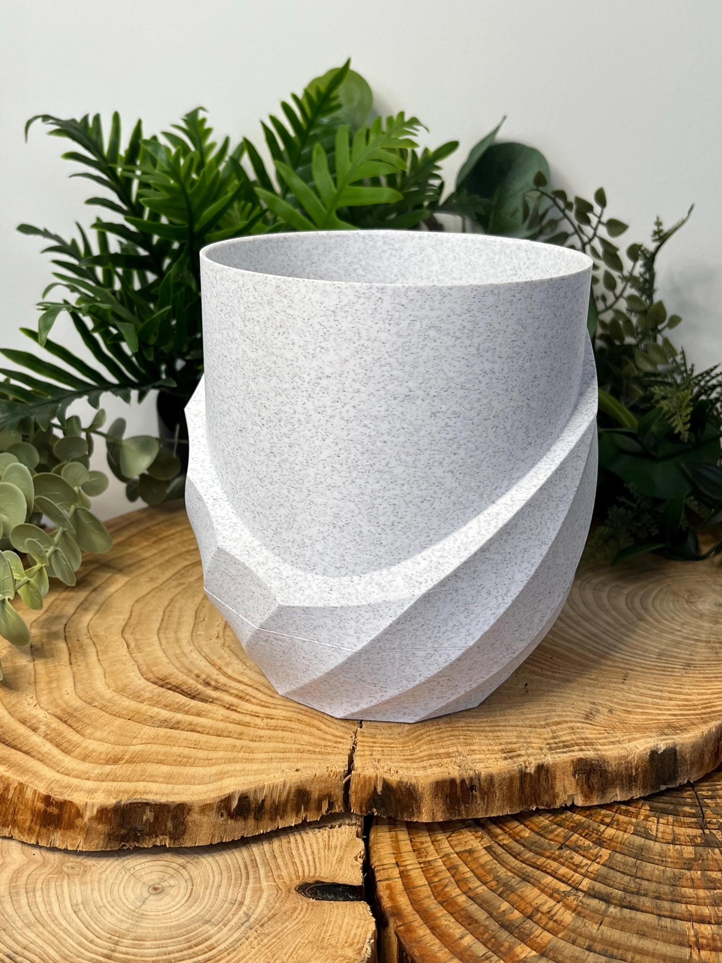 Cracked Spiral Planter with Hidden Drip Tray | Eco friendly Planter | 12 Colours | Renter Friendly
